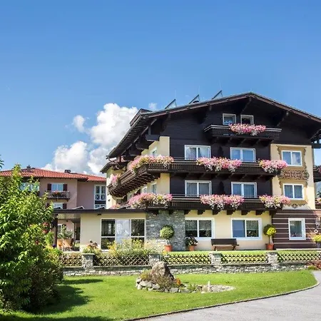 Pensjonat Garni Roesslhof Hollersbach im Pinzgau