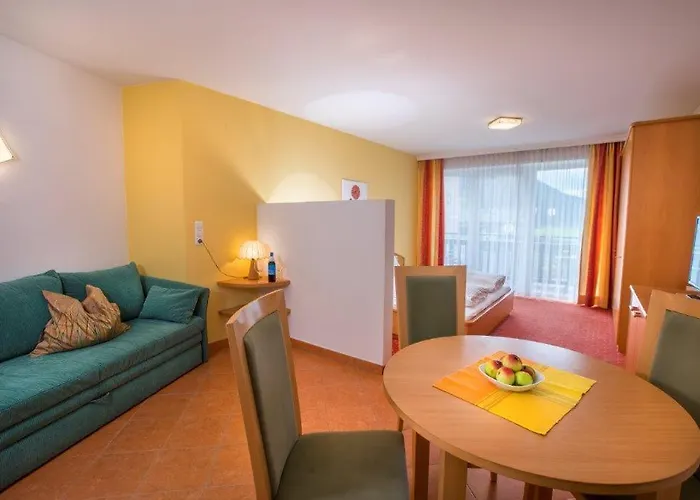 Garni Roesslhof 3*